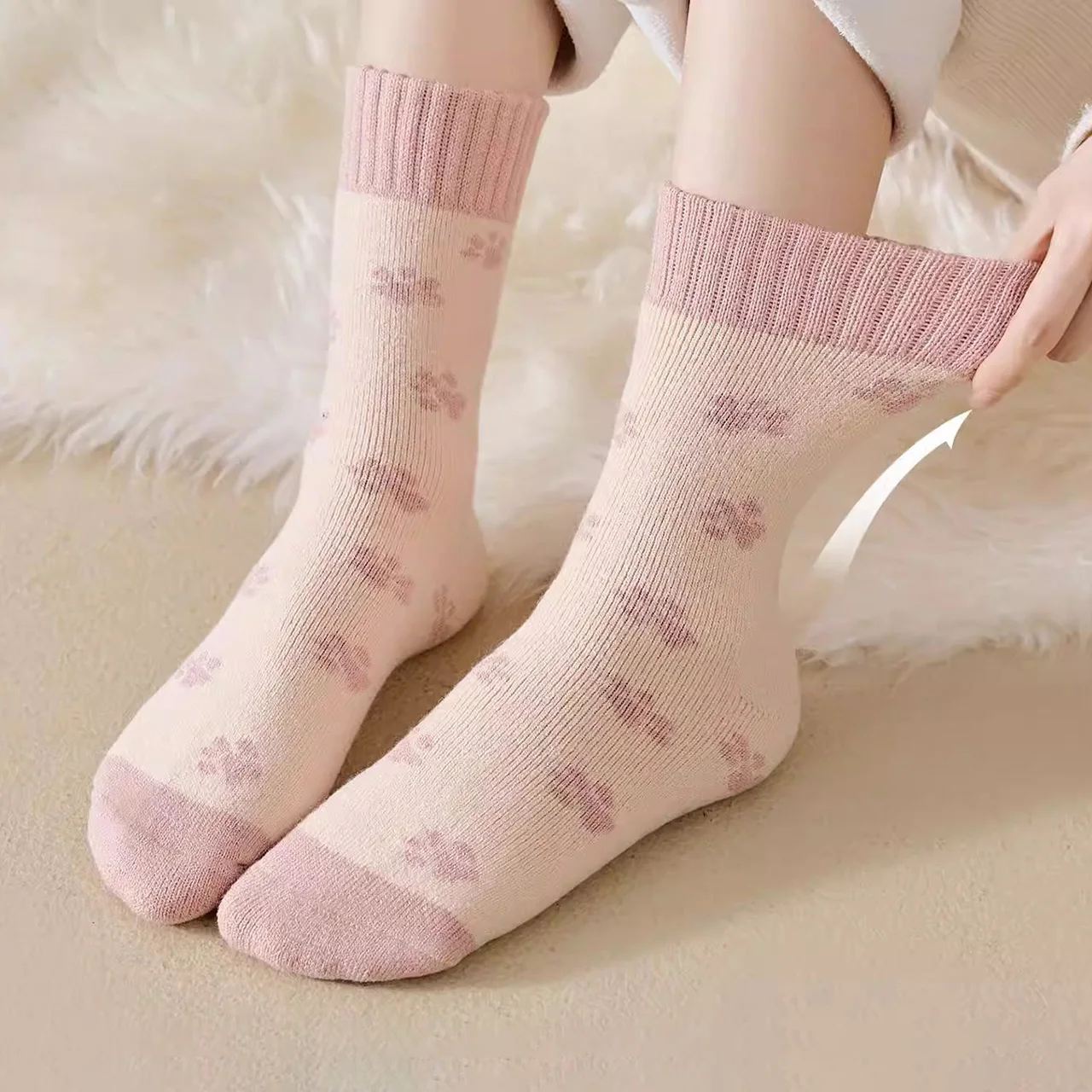 Winter Thicken Fleece-lined Plush Socks for Women Terry Long Sock Cold-resistant Warm Mid-calf Socks Pink Girl Thermal Footwear