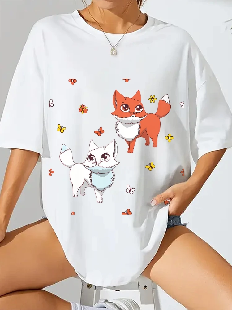 

Футболка большого размера, милый графический принт лисы и кошки, цветочный дизайн с животными, повседневная свободная футболка с короткими рукавами, модная уличная футболка