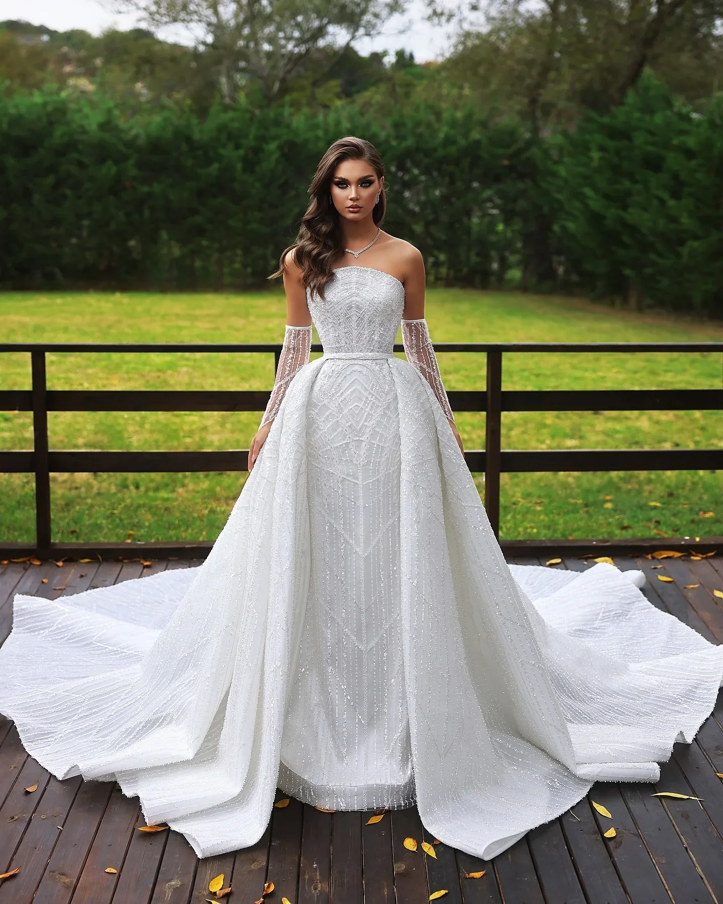 Elegant Wedding Dresses Strapless Sequins Bridal Gown Detachable Train Beading Customized Princess Bride Dress Vestidos De Novia