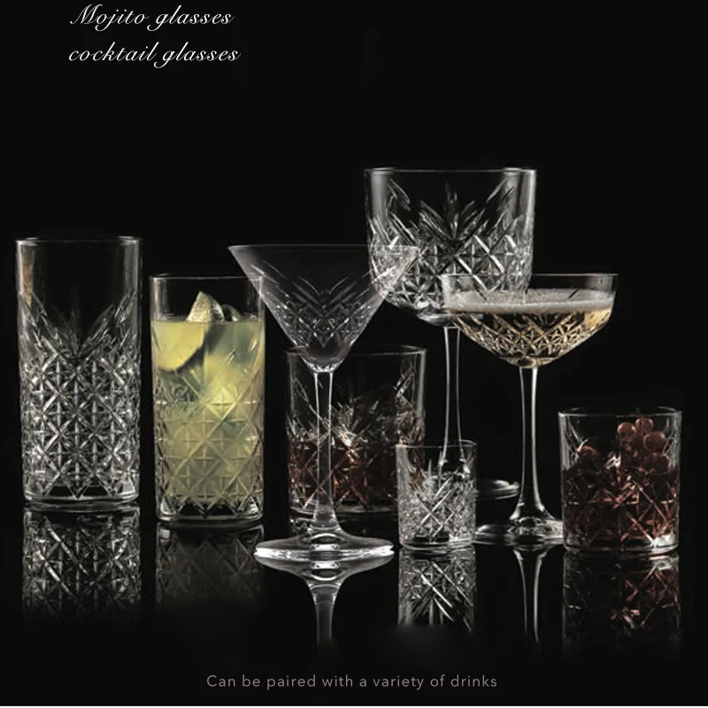 Creative Individually Trendy Cocktail Glass Triangle High Footed Bar Foreign Liquor Cup Martini Glass for Parties And Entertaini