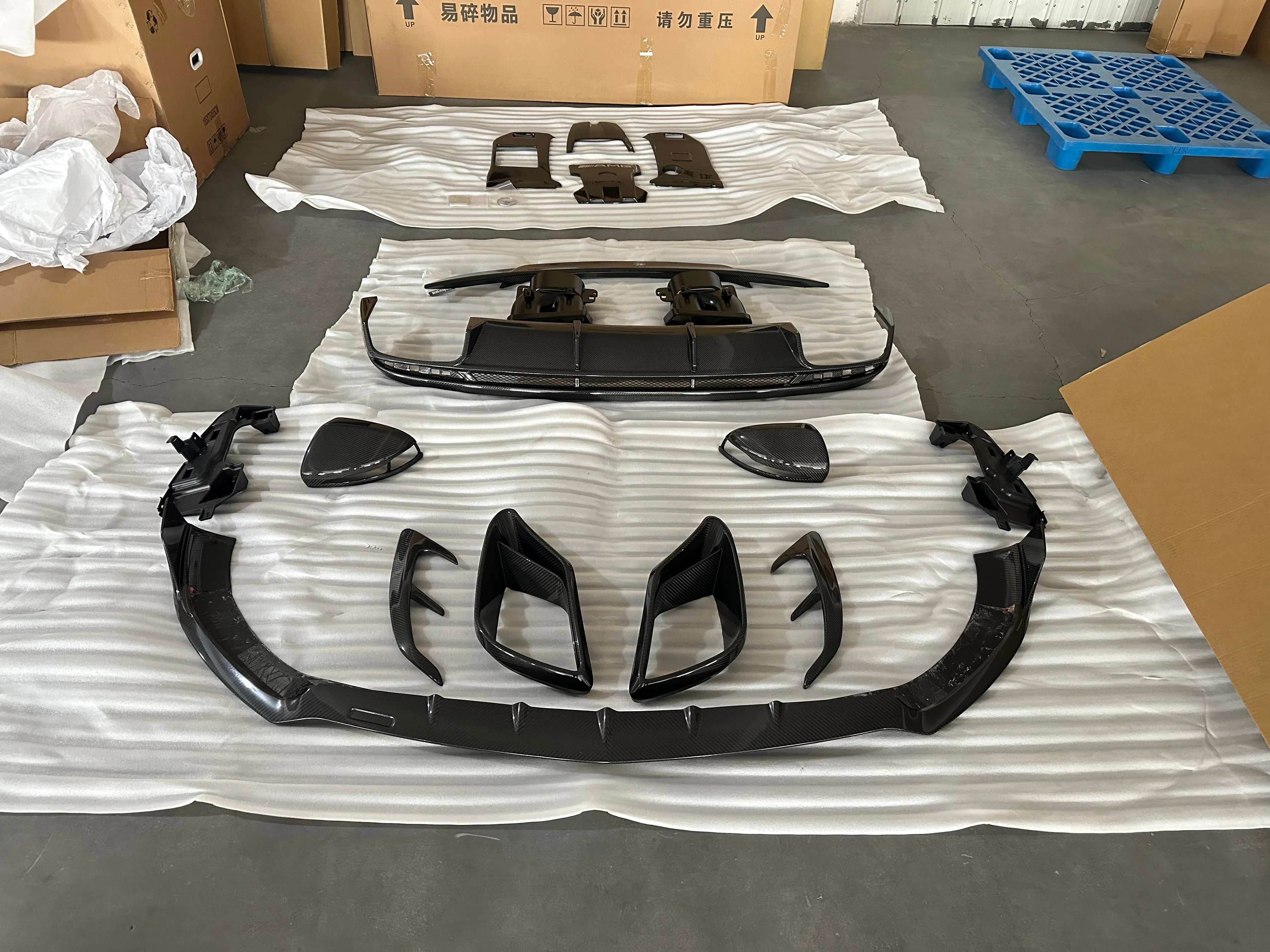 2025 New Arrival for S Class Coupe C217 2014-2020 Upgrade to Dry Carbon Fiber Bodykit Spoiler Diffuser