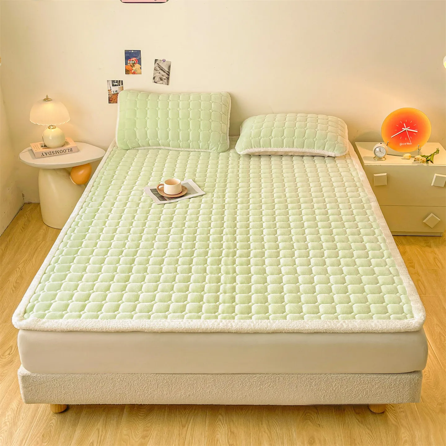 Thickened Warm Milk Fleece Autumn Winter Bed Pad Warmth  Fluffy Cozy Queen Bed Sheet Anti-slip Antistatic King Mattress Toppers