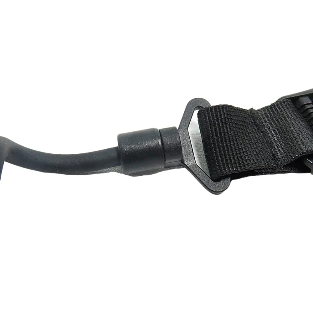 Correa elástica táctica con resorte para linterna y accesorios de caza - imagen 3