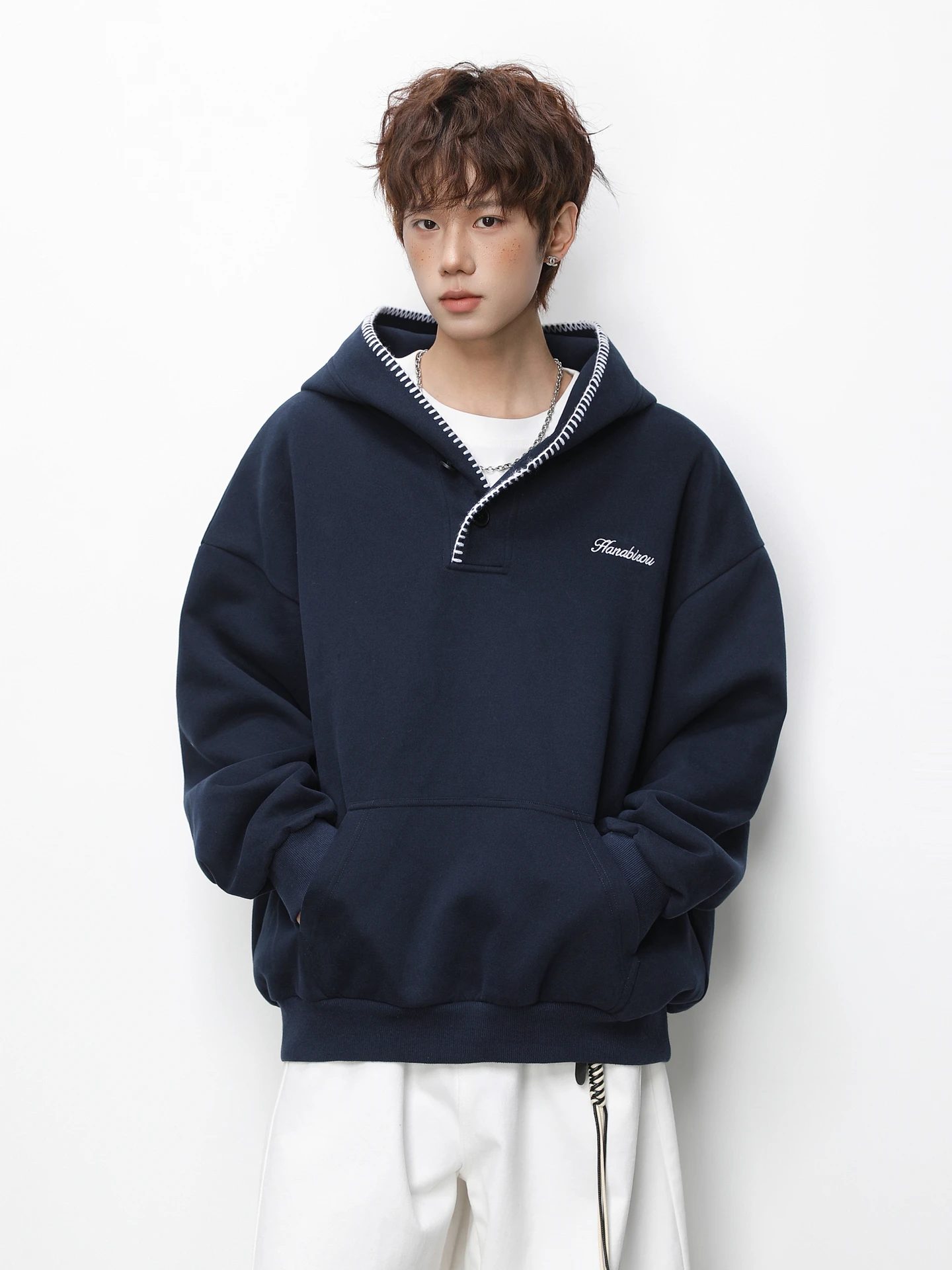 

Retro Embroidered Hoodie Sweatirt Men's Loose Casual All-Match Hooded Cotton Polyester Blend Spring Wearable for Youth