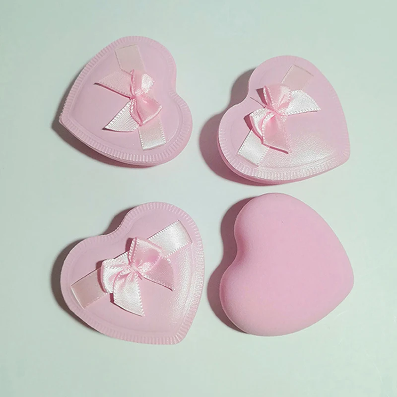 2/5 pezzi set di spugne per soffio di polvere con cuscino d'aria con fiocco a forma di cuore rosa dolce combinazione asciutta e bagnata soffio di polvere cosmetico strumenti per il trucco