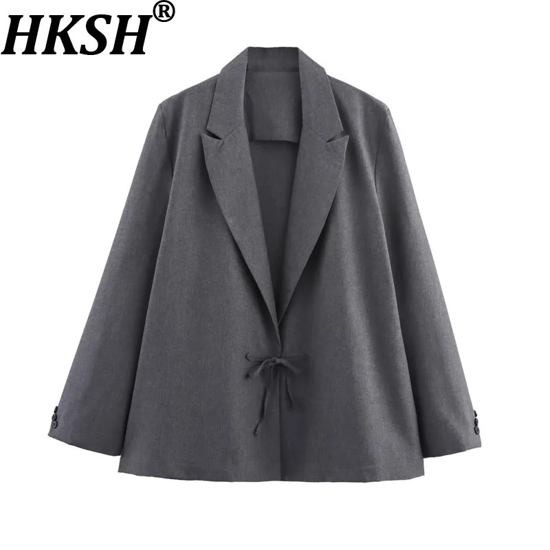 

HKSH Autumn New Women Chic Blazer Turn-down Collar Long Sleeve Bowknot Lace-up High Street Stylish Minimalist Style Coat HK10706