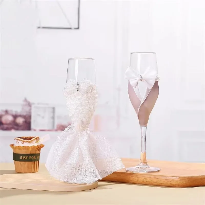 로맨틱 웨딩 샴페인 컵, 연인 유리 컵, 웨딩 파티에 적합한 특별한 선물, 절묘한 플루트 컵, 한 쌍