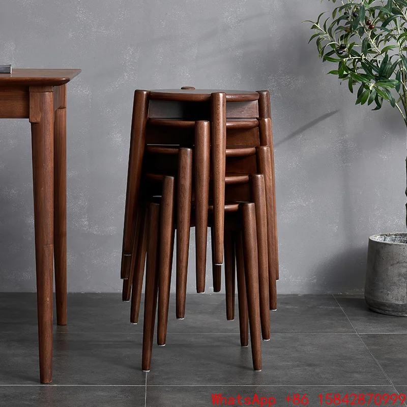 petit-tabouret-empilable-creatif-en-bois-massif-pour-la-maison