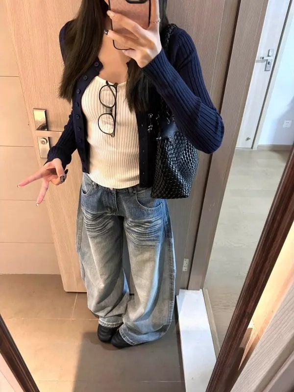 

Корейский стильный облегающий вязаный топ-халтер и кардиган для женщин: комплект из двух предметов для ранней весны в стиле «сладкая и острая девушка»