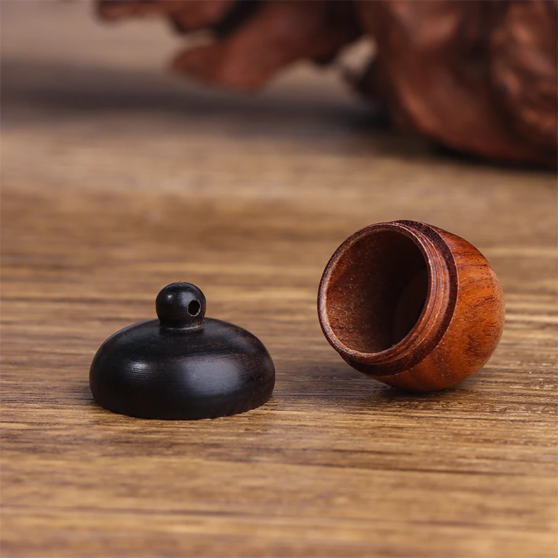 1 Pc Mini Solid Wood Pill Case Portable Tablets Storage Sealed Can Acorn Shape Sandalwood Medicine Box Container Key Chain Phial