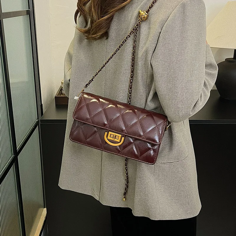 

Winter 2025 Quilted Square Bag Vintage Chain Crossbody Bag Adjustable Strap Luxury