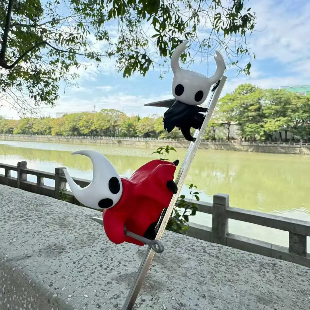 

New Hollow Knight: Silksong Fridge Magnet Desktop Decoration Model Ornaments Toys Boys Girls Christmas Gifts