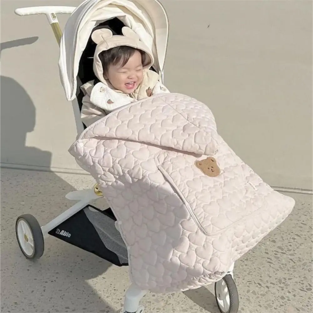 Manta para cochecito de bebé con oso de dibujos animados, capa con capucha para bebé con cintura ajustable a prueba de viento, cómoda y gruesa, cubierta para carrito para niños pequeños