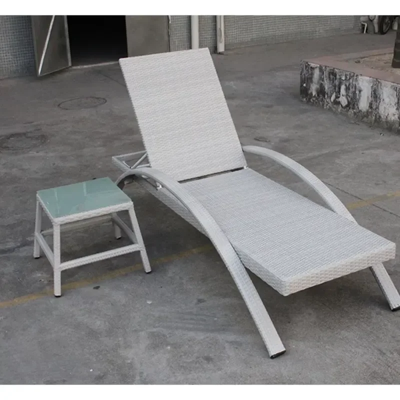 Modern Hotel Sun Lounger Chairs Outdoor Furniture Beach Sun Bed Rattan Wicker Villa Swimming Pool Resort Chaise Lounge Chair