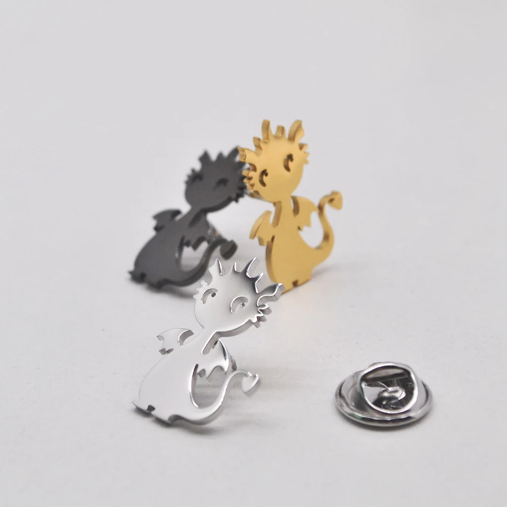 

Exquisite Mini Q-version Flying Dragon Brooch, Retro And Individual Accessory, Stainless Steel Minimalist Metal Badge