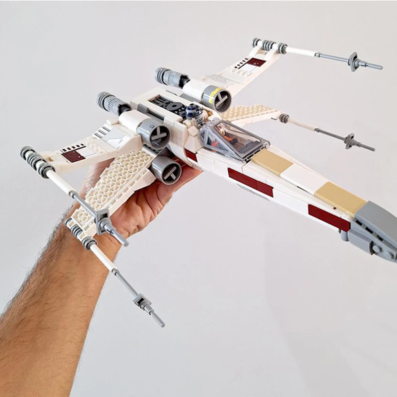 685pcs MOC T X Wing Star Battle Model Building Blocks Shelf Decor, Bookshelf Decor, Home Decor Bookshelf Display Gift For Adults - view 4