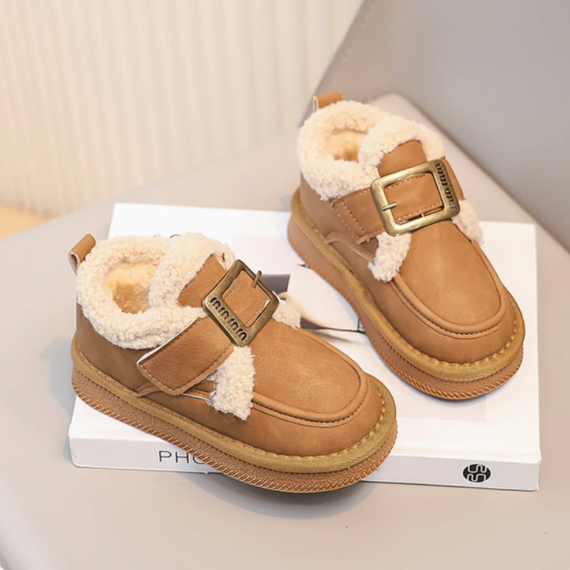 2024 Winter girl Boots Boken Shoes Plush Fashion Retro Bean Shoes Cotton children Flat Sole Slippers Platform Kids Boots