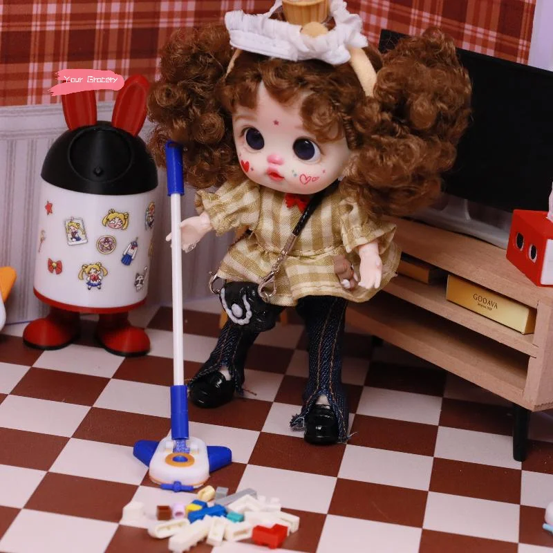 1 個ミニチュアドールハウスちりとりシミュレーションモデル航空機モップ人形アクセサリー DIY 装飾クリエイティブプレイセット用