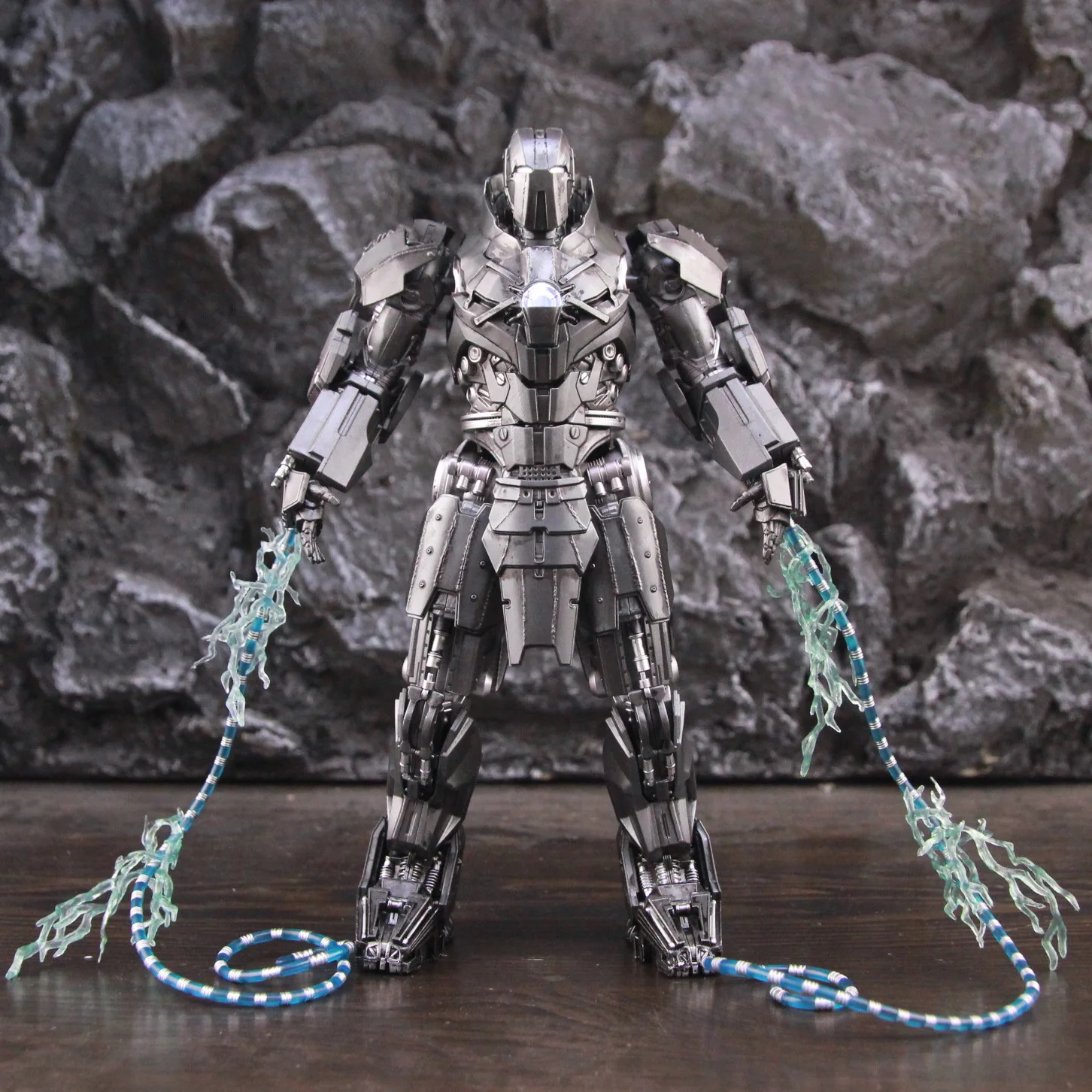 

ZD Toys Marvel LED Light Iron Man 2 Whiplash Mark2 1/10 Action Figure The Infinity SAGA Infinite X Action Movie Model Doll Toys