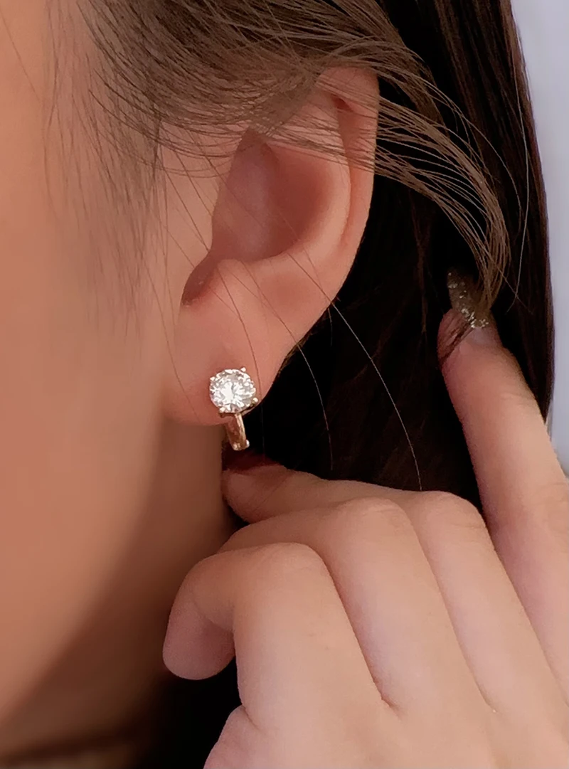 KUGG 100% 18K أقراط الذهب الأصفر الفاخرة لامعة تصميم 1.0 قيراط الماس الطبيعي الحقيقي هوب أقراط للنساء مجوهرات الحفلات العالية