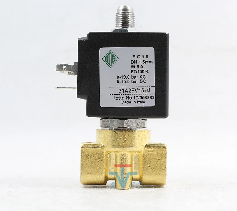 Three Way Solenoid Valve 31A2FV15-U Micro Direct Acting Electromagnetic Switching Valve 8w Ac220