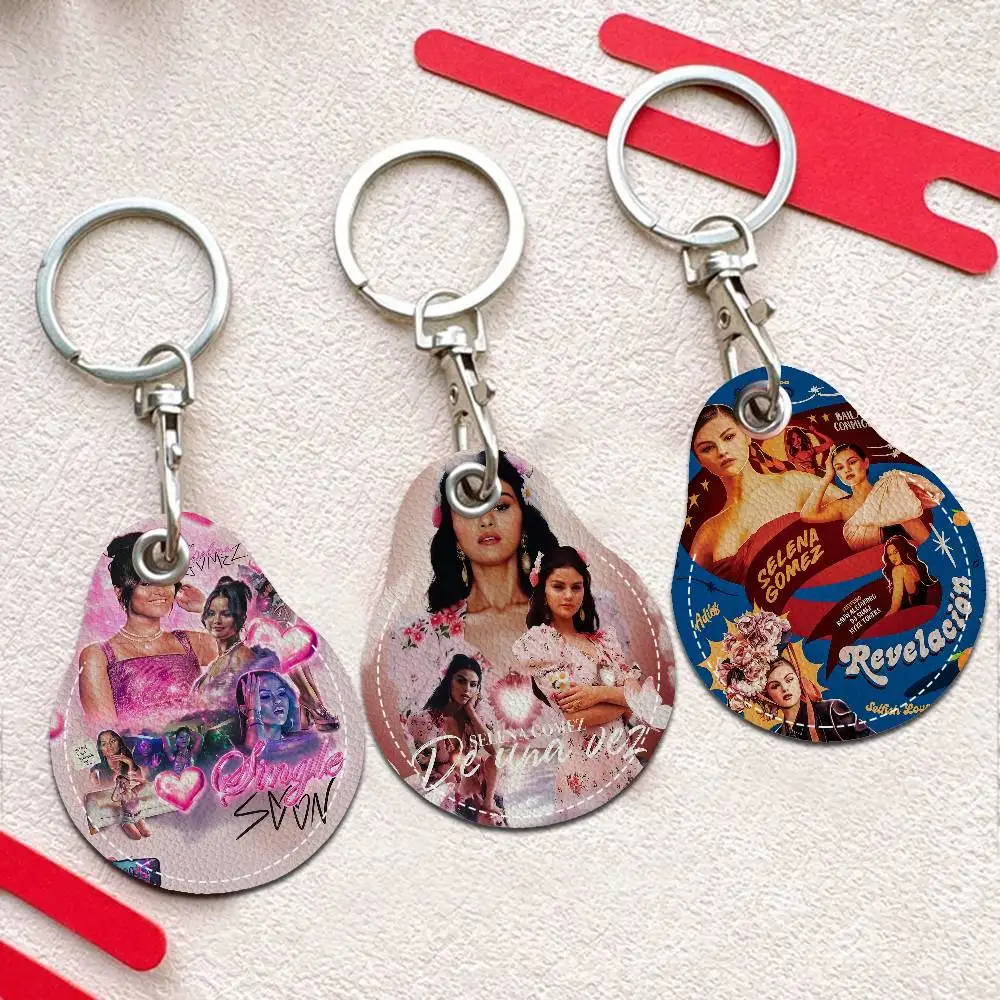 Singer Selena Gomez Actress 1PCS PU Leather Keychain Protective Case Door Lock Access Control Tags Card Bag Key Tag Ring