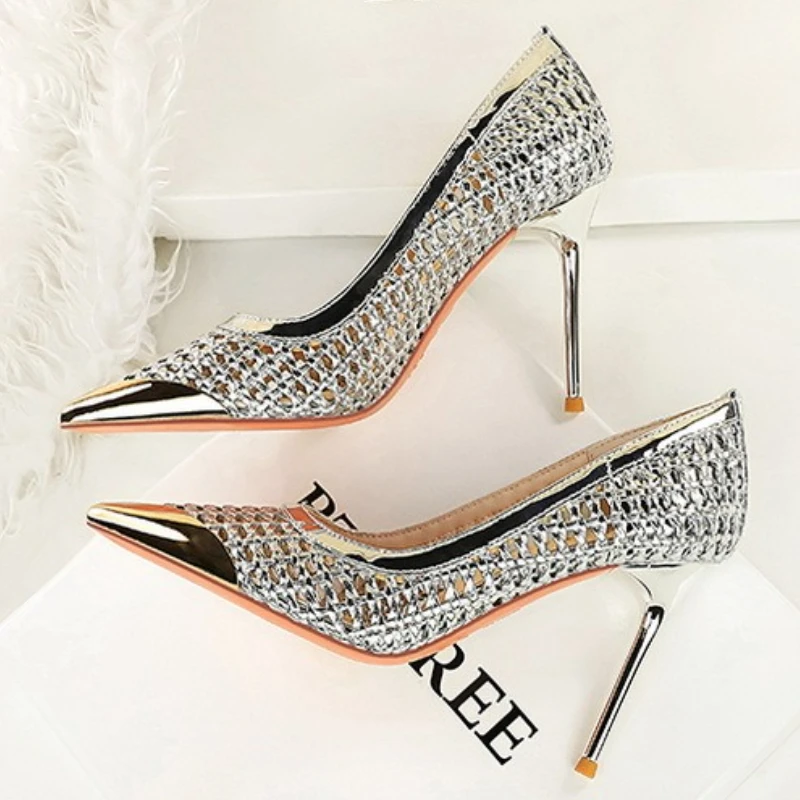 

BIGTREE Fashion High Heels Weave Hollow Metal Tip Women's Pumps Party Wedding Lady High Heeled Shoes Stiletto 9.5cm White Silver
