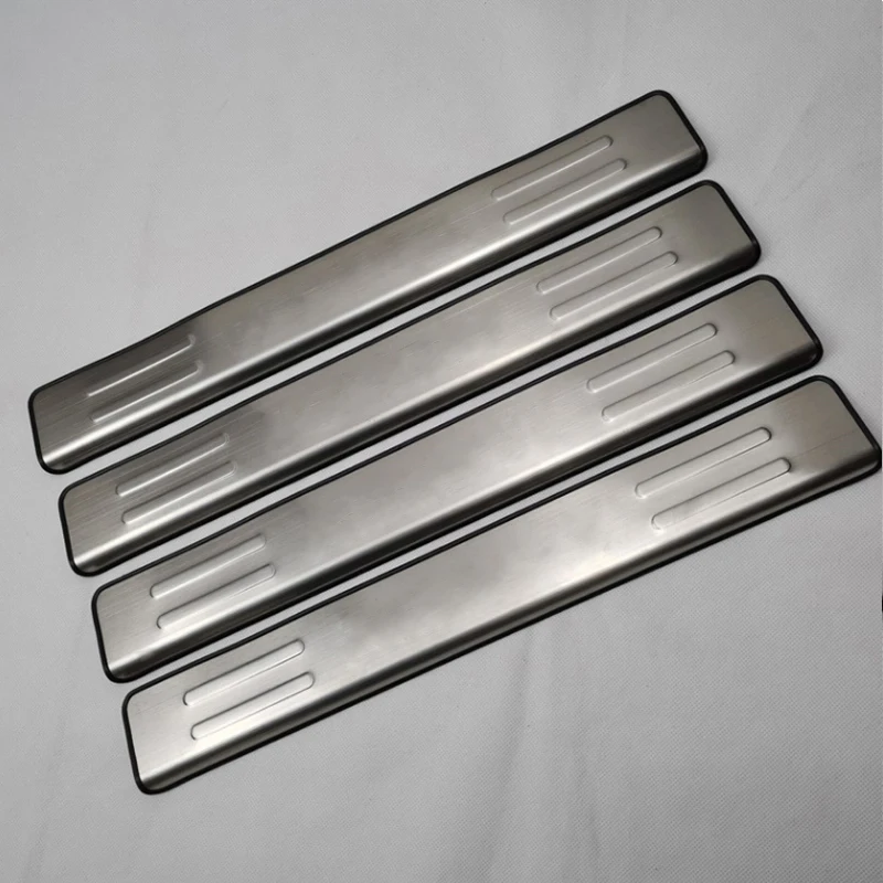 High Quality Car Styling Stainless Steel Door Sill Scuff Plate Panel Kick Step Protector Threshold for FIAT Freemont 2012-2019