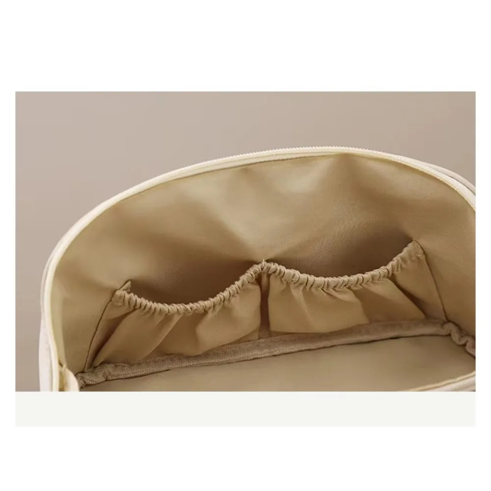 

PU Leather Pillow Cosmetic Bag Compact With Handle Toiletry Bag Multi-Functional Large Capacity Cosmetic Organizer Bag Travel