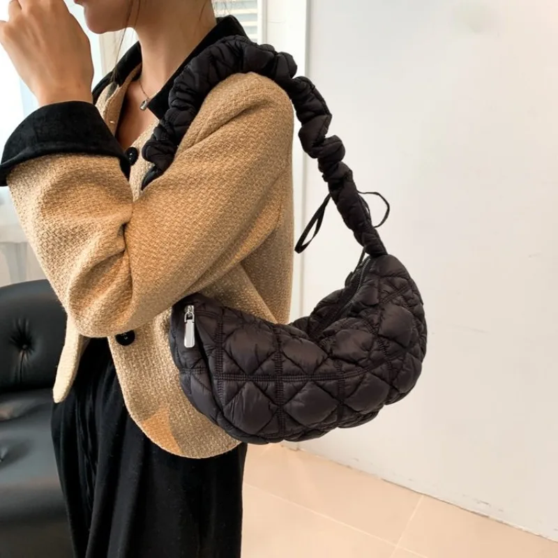 クラシックなスクエア型おむつバッグ、女性用サッチェルハンドバッグ、テクスチャードレザー、オリジナルレトロクロスボディショルダーバッグ