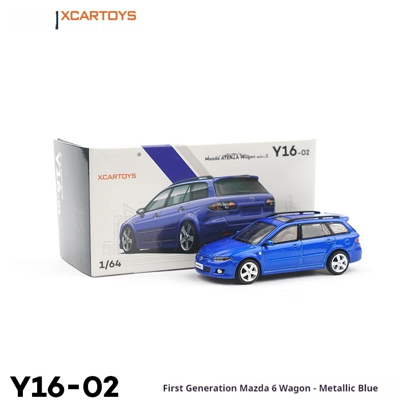 

High quality car models Mazda station wagon blue collection decorative ornaments birthday gifts