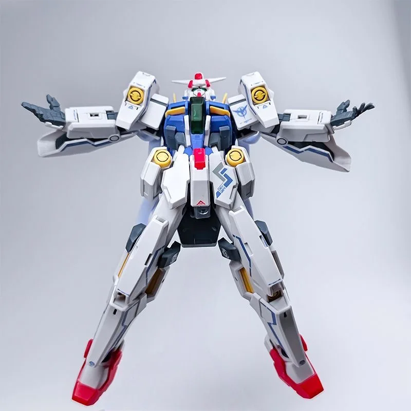 HGUC1 Bogini Sądu PB Limited Model do Składania Domowego 1/144 z Wodnymi Naklejkami, Zaku Uszkodzony w Bitwie