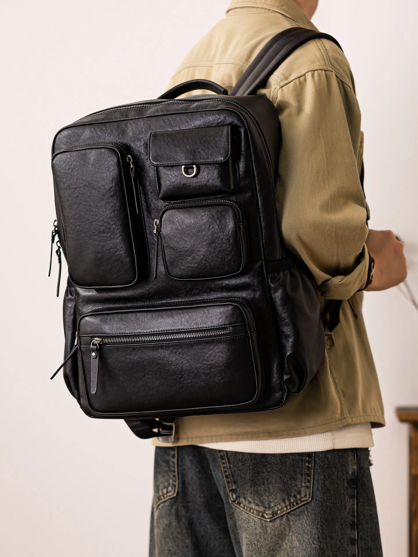 

outdoor travel luxury genuine leather men's multi-pocket backpacks designer handmade real cow leather large-capacity schoolbags