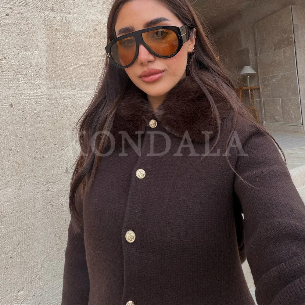 KONDALA 2025 秋冬 ストリートウェア フェイクファー襟 ブラウン ニットコート ファッション エレガント シングルブレスト レディースコート