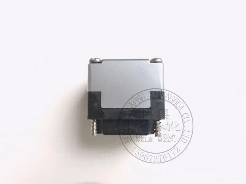 1pcs lock head IDEC safety switch HS5E-D4/G4/VF4/VF7Y/C7Y/D7Y/F7Y/G7Y/VD4/VJ4