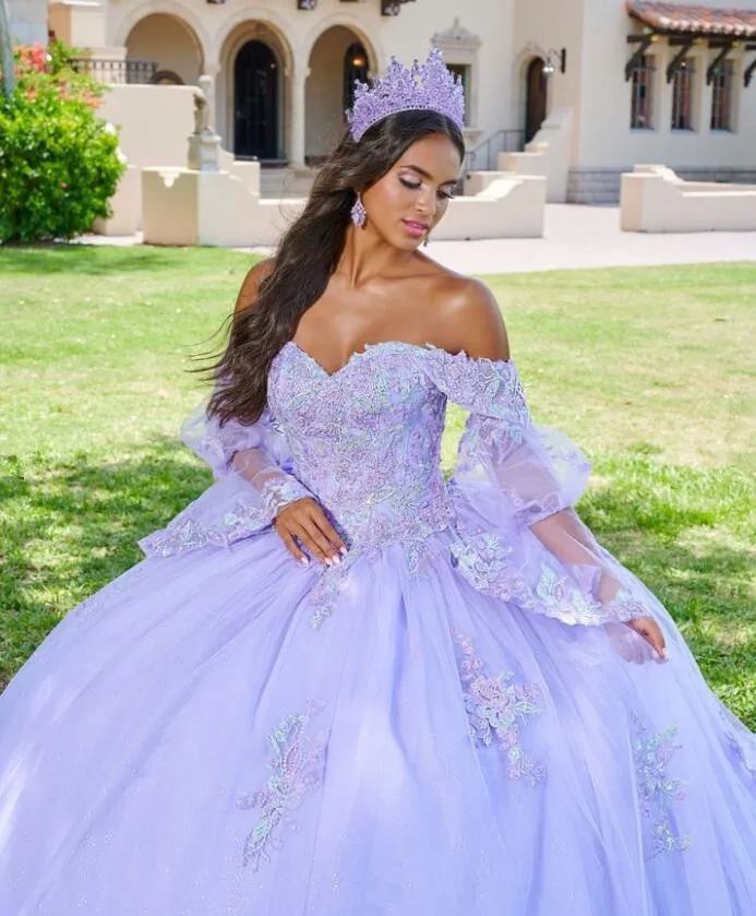 Fairytail-vestidos de Quinceañera de manga larga con hombros descubiertos, apliques florales, lilas, moradas, con cordones, 15 años de Graduación