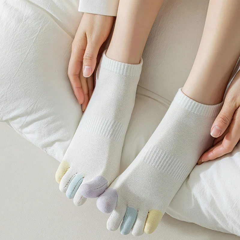 Colorful Five Finger Ankle Socks Split Toe Short Socks Breathable Sweat-absorbing Candy Color Socks Pure Cotton Split Toe Socks