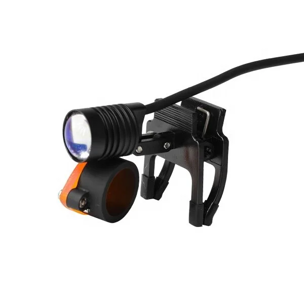 Lumière LED médicale à piles pour loupe Univet