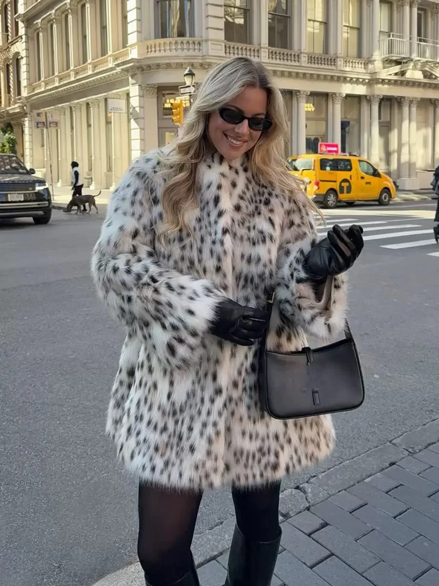 HDHOHR 2026 Fashion Faux Fox Fur Coats Women Thick Warm Fluffy Eco Leopard Print Fox Fur Jacket For Girls Hot Overcoats