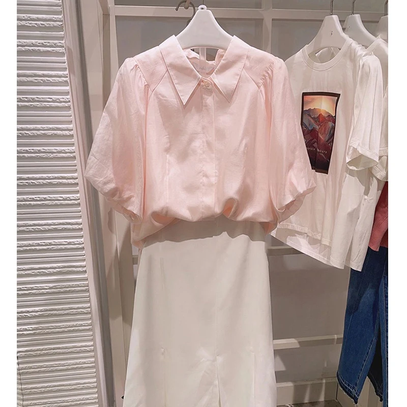 Gaun Musim Panas yang Chic, Bahan Chiffon, Ringan, Desain Dewasa yang Cantik, Modis, Meniruskan Tubuh, Detail Kancing