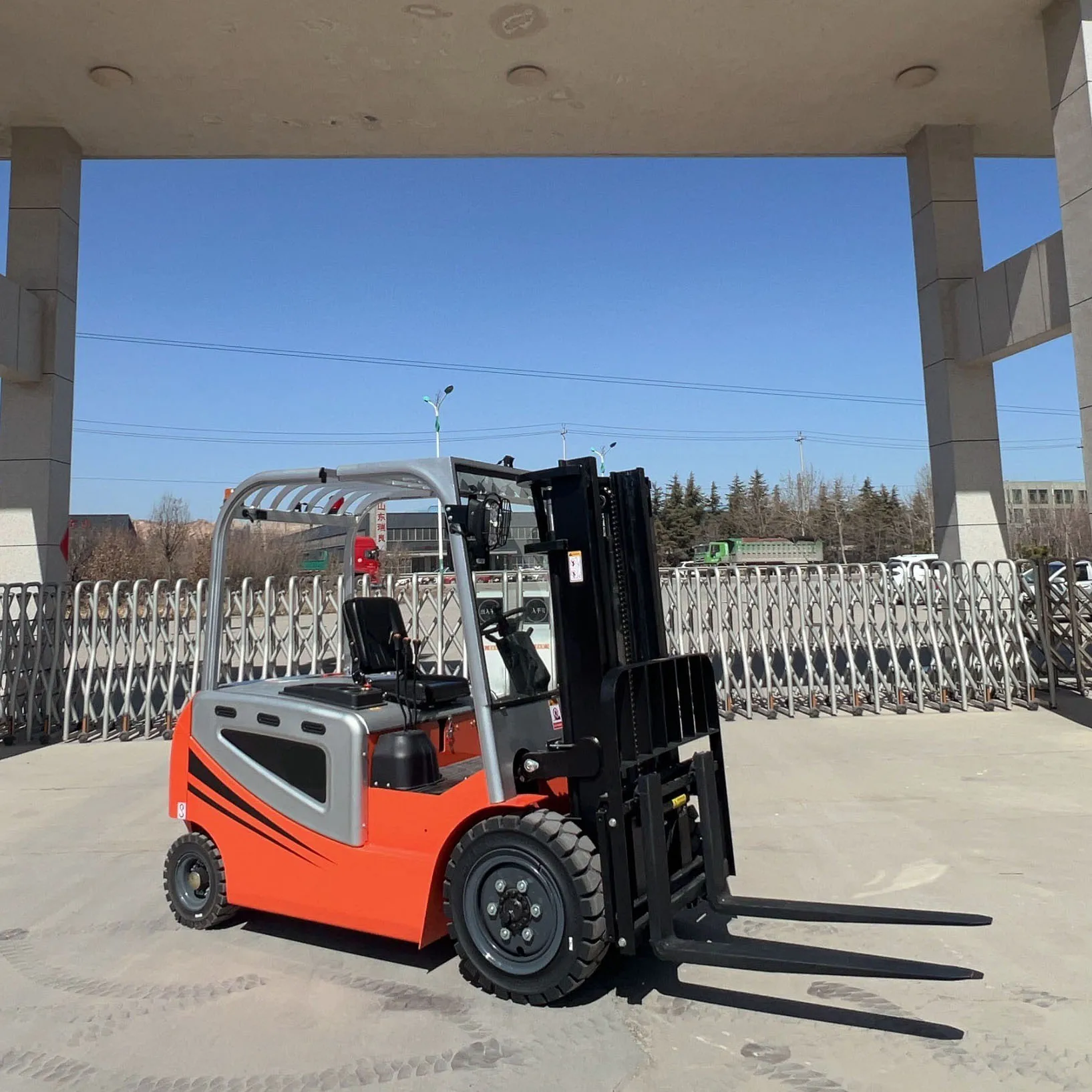 

Hot Quality Cheap 0.5 Ton 1 Ton 2 Ton Forklift Electric 3T Sale Forklift Electric Pallets