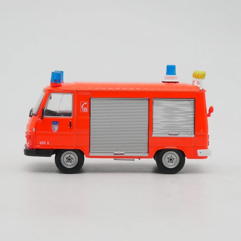 Diecast ixo escala 1:43 peugeot j9 peugeot van motor de bombeiros francês liga modelo de carro brinquedo colecionável presente lembrança exibição ornamento