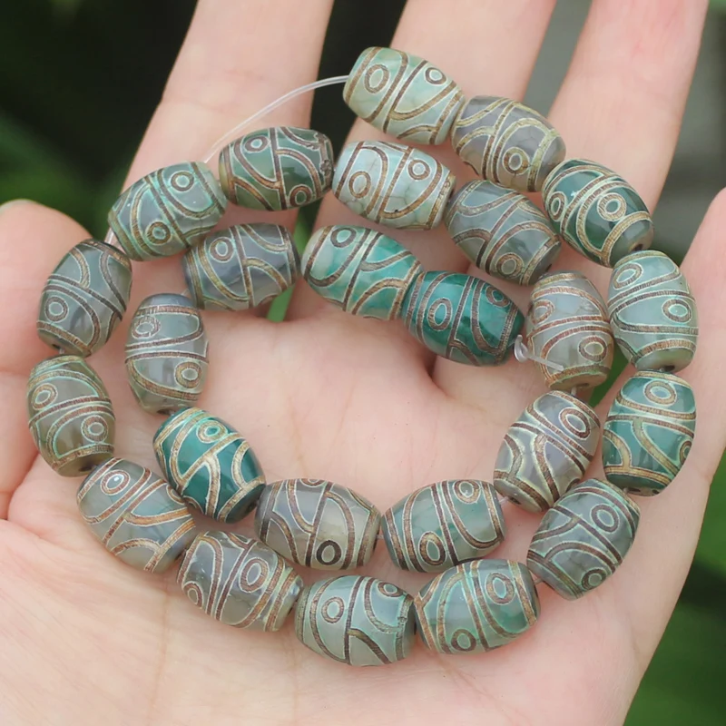 8pcs , Many patterns Natural Green Agate Ancient Tibet Dzi beads 10x14mm , For DIY Jewelry making !