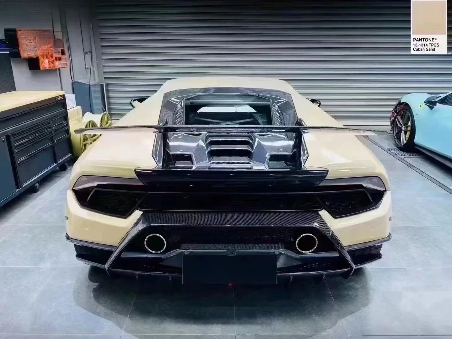 P-Style Forged Carbon Rear Spoiler Tail Wing New Condition Car Body Kit Parts for  Huracan LP580 LP610