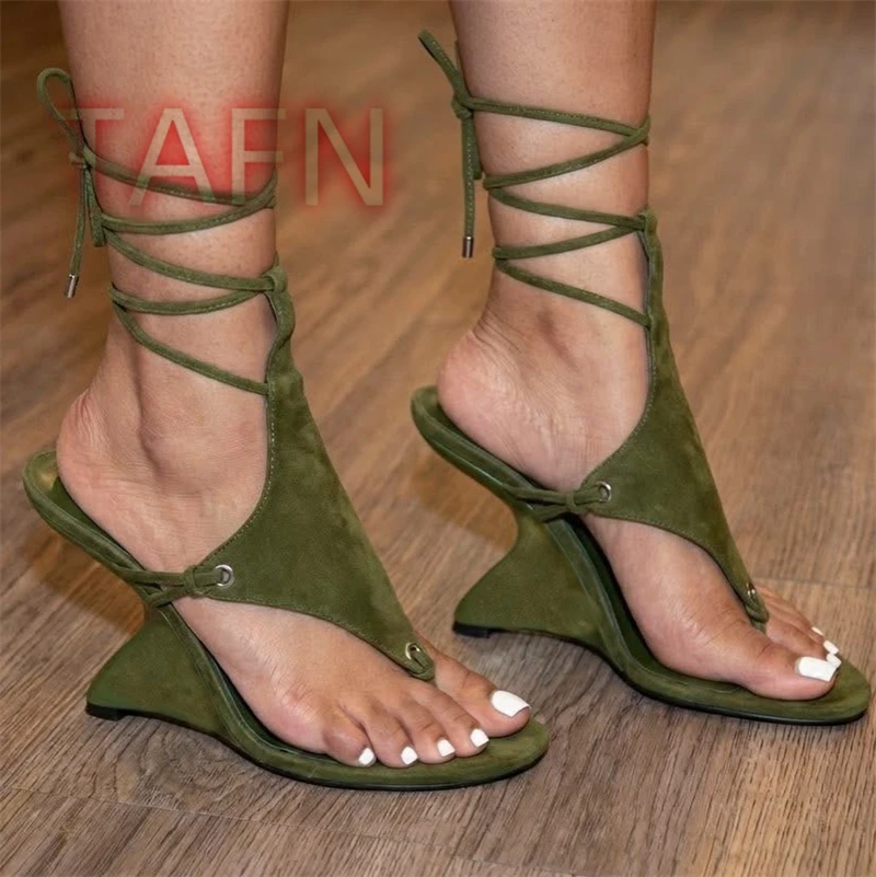 

Tie-up Thong Wedge Heels Sandals Women Sculpted Heel Lace Up Sandal Round Toe Slingback Flip-toe Shoes Designer Party Shoes