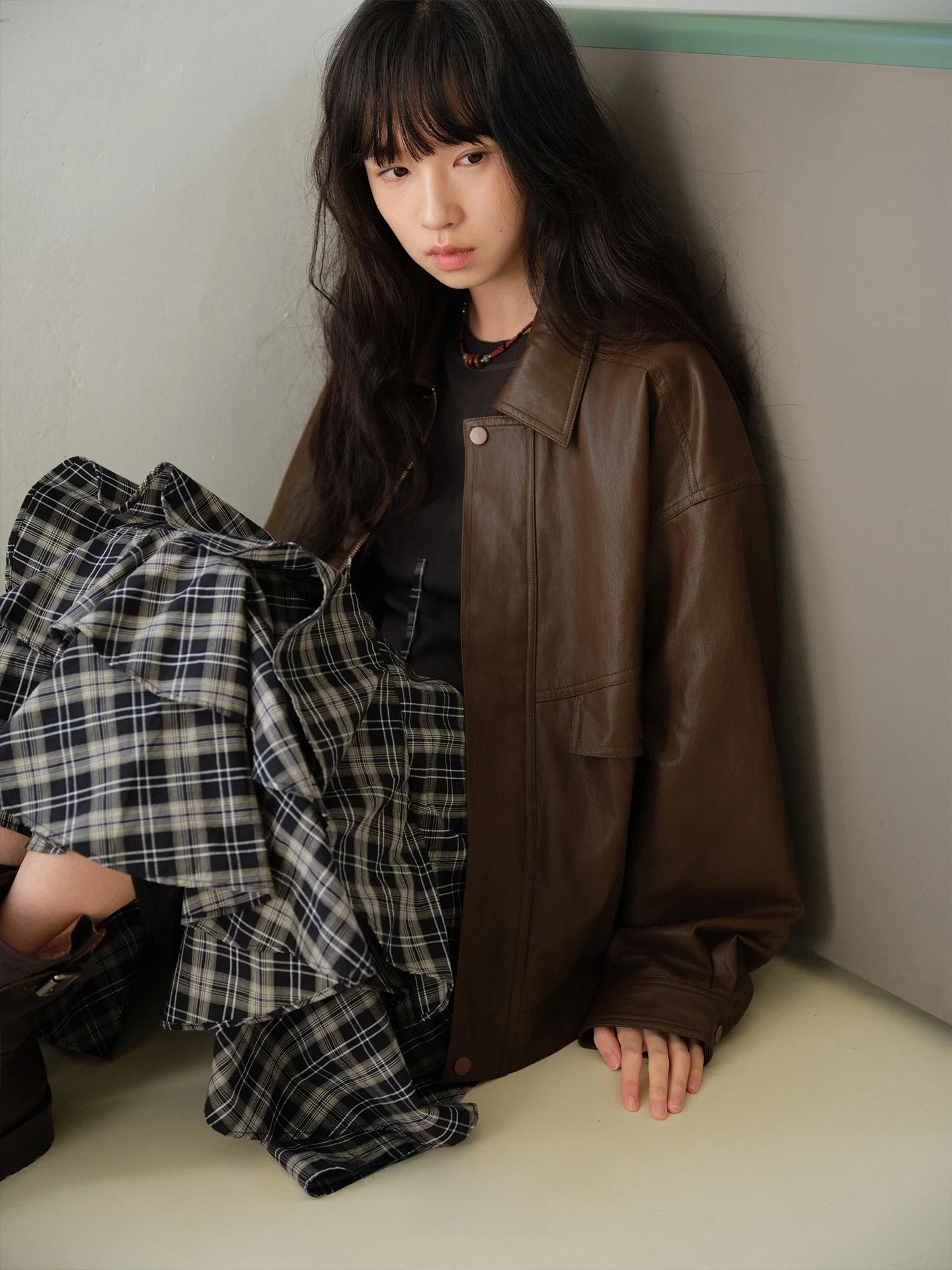 

Eco-Friendly Soft PU Leather Biker Jacket Collar up Outerwear Women's Casual Style Short Coat Zipper Closure Long Sleeve