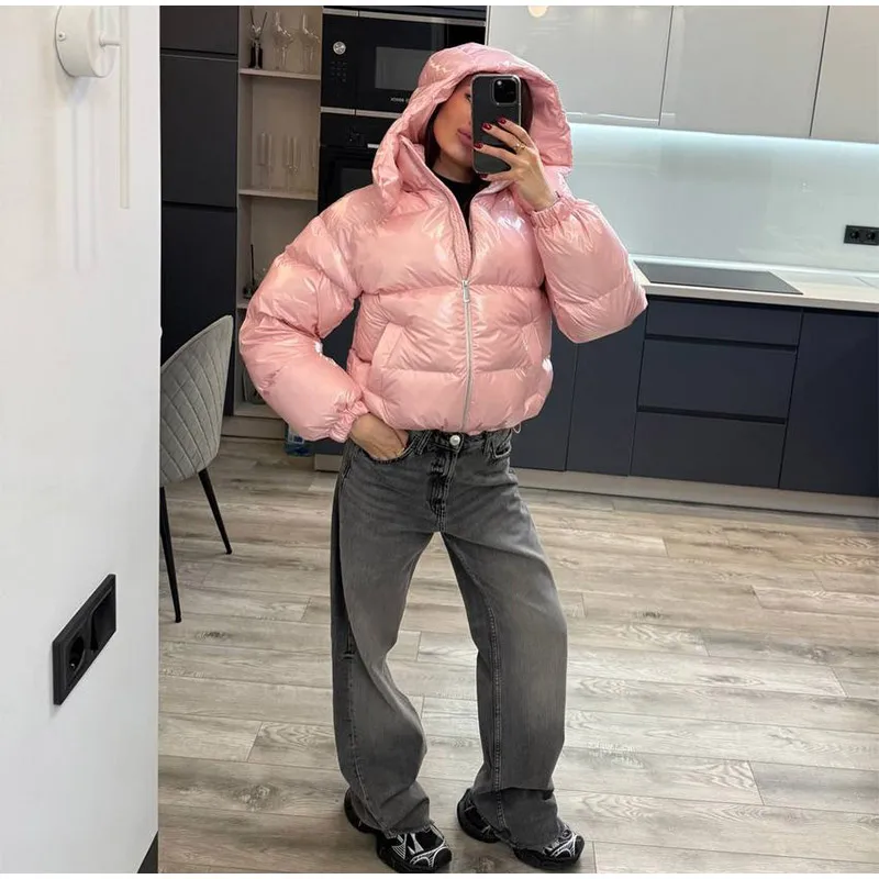 Glossy Cropped Hooded Puffer Coat Drawstring Hem Zip-Up 2026 Winter Women Warm Padded Jacket Warm Causal Lady Cotton‑Padded Coat