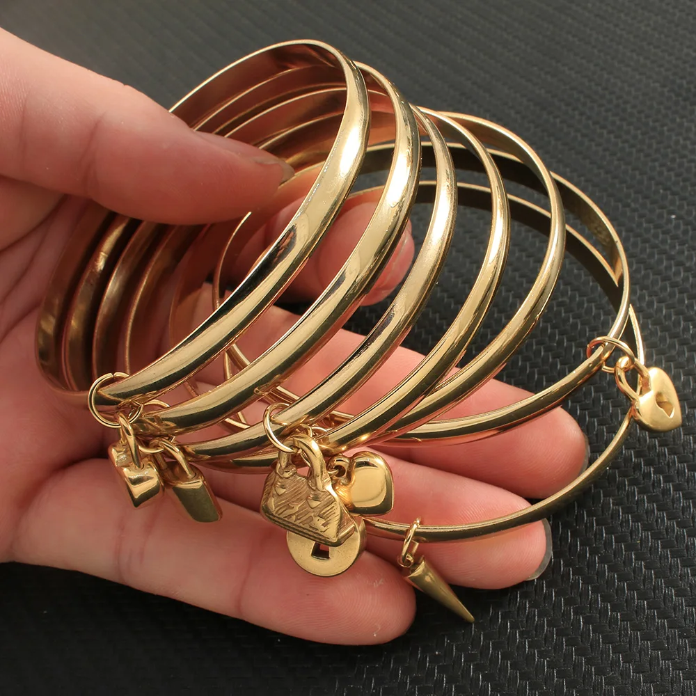 Fashion Stainless Steel Jewelry Plated Gold Color Inner Diameter 68mm (22cm Long) Charm Pendant Bangles For Women Girl BFADARBI