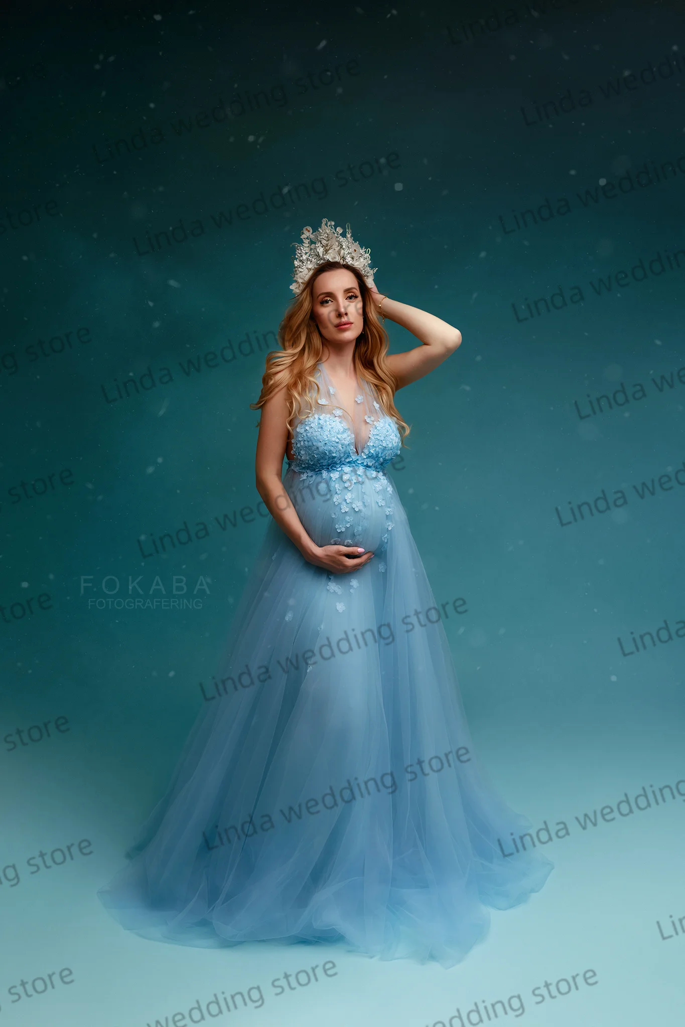 Light Blue Maternity Gowns for Photoshoot Illusion V Neckline Cocktail Dress for Baby Shower Robe Dress Lace Appliques