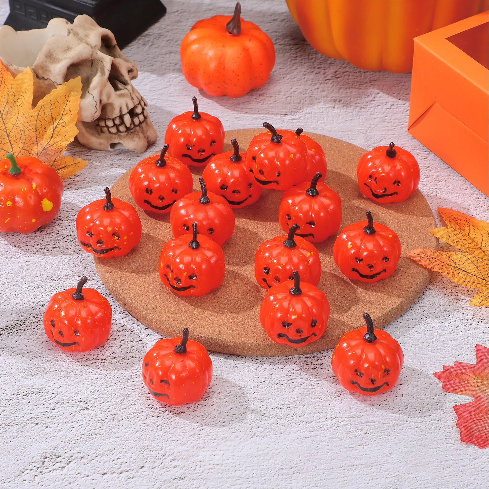 

16pcs Simulation Pumpkins Small Plastic Orange Halloween Decorations For Home Party Thanksgiving Fall Harvest Decoration Props